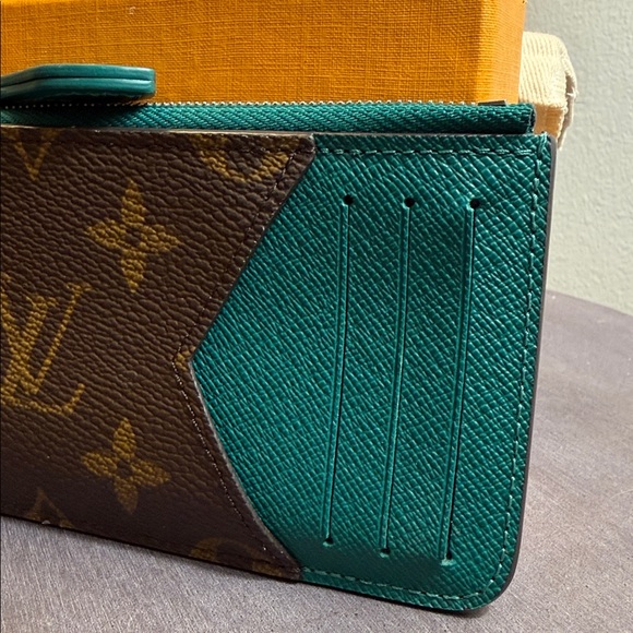 Louis Vuitton Romy Card Holder Borneo Green - Picture 2 of 8